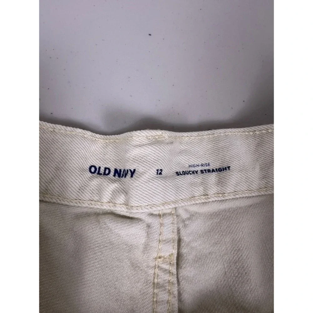 Old‎ Navy High-Rise Slouchy Straight Denim Shorts Cream Off-White Raw Hem 12 NEW